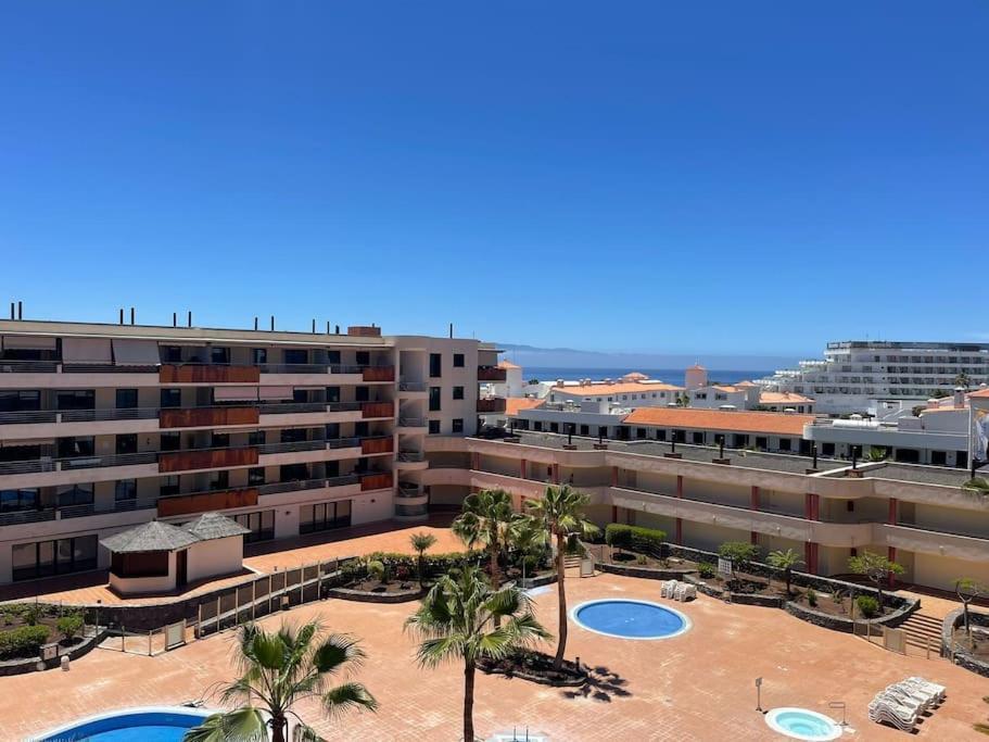 Panoramic View Los Gigantes Puerto de Santiago  Exterior photo